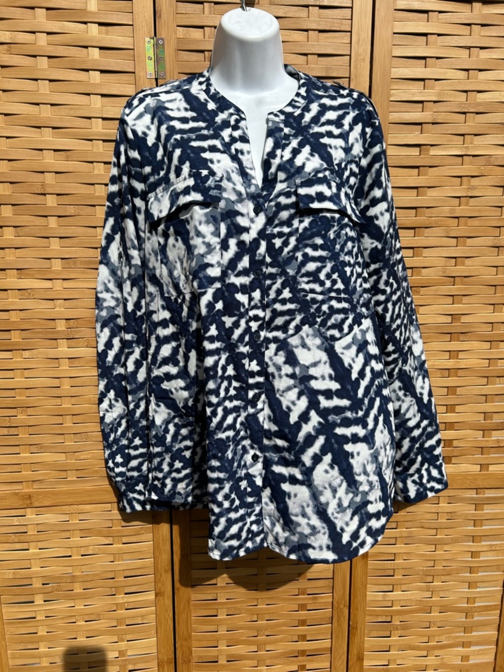 🔥3/$8-Calvin Klein Navy and White Abstract Print Women's Blouse